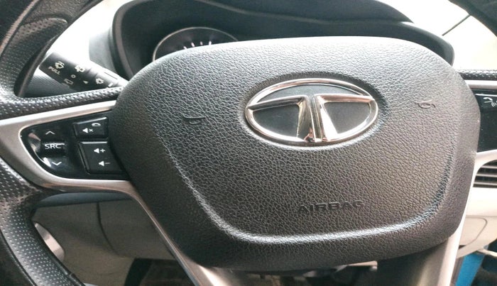 2018 Tata NEXON XZ PLUS PETROL, Petrol, Manual, 37,137 km, interior