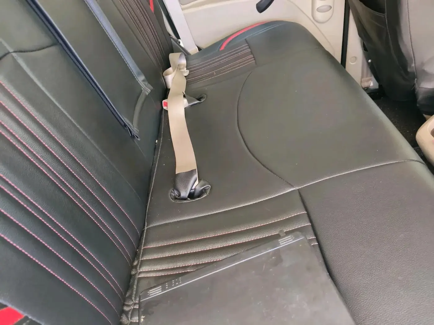 2021 Mahindra Scorpio S5, Diesel, Manual, 28,066 km, interior
