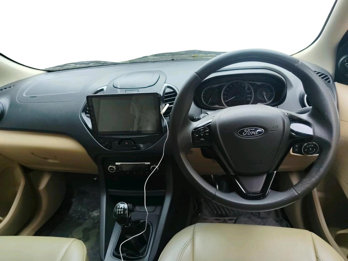 2017 Ford Figo Aspire TITANIUM 1.2 PETROL, Petrol, Manual, 95,256 km, interior