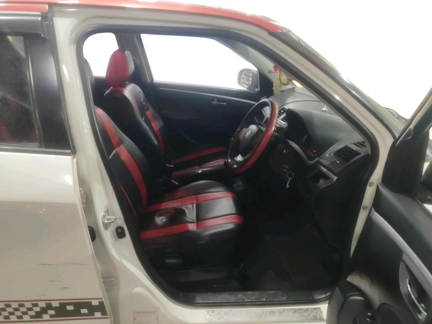 2015 Maruti Swift VXI, Petrol, Manual, 1,98,803 km, interior