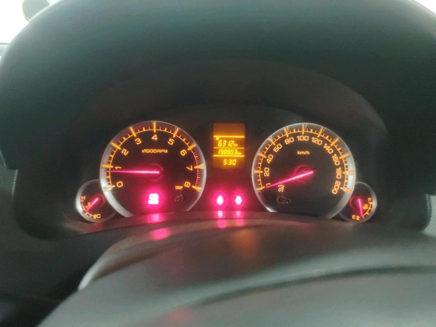 2015 Maruti Swift VXI, Petrol, Manual, 1,98,803 km, interior