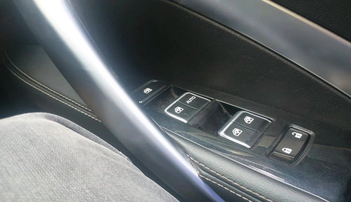 2019 MG HECTOR SHARP 1.5 DCT PETROL, Petrol, Automatic, 88,924 km, interior