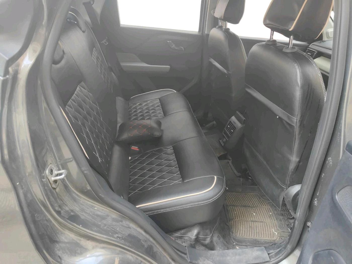 2025 Tata PUNCH Adventure Plus, Petrol, Manual, 7,189 km, interior