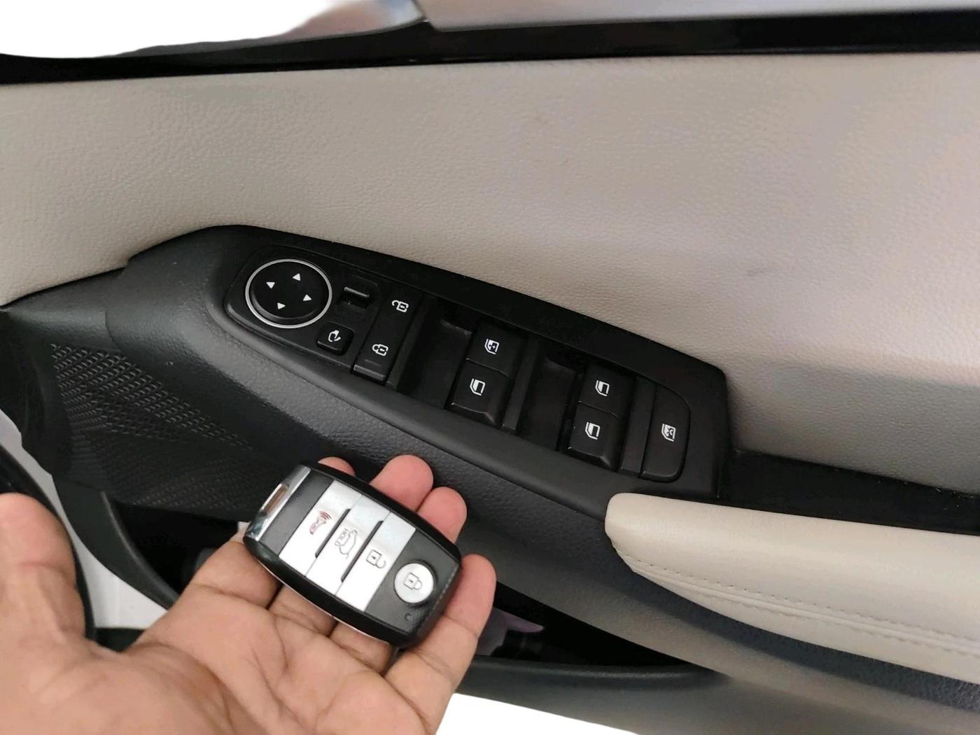 2020 KIA SELTOS HTX IVT 1.5 PETROL, Petrol, Automatic, 92,250 km, interior