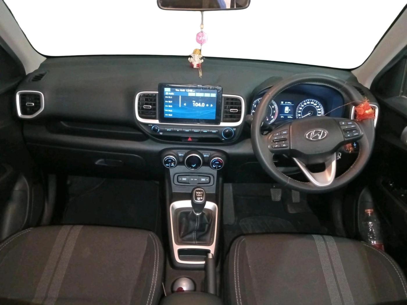 2021 Hyundai VENUE SX 1.0 TURBO IMT, Petrol, Manual, 9,673 km, interior