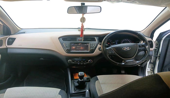 2018 Hyundai Elite i20 ASTA 1.2 (O), Petrol, Manual, 1,16,351 km, interior