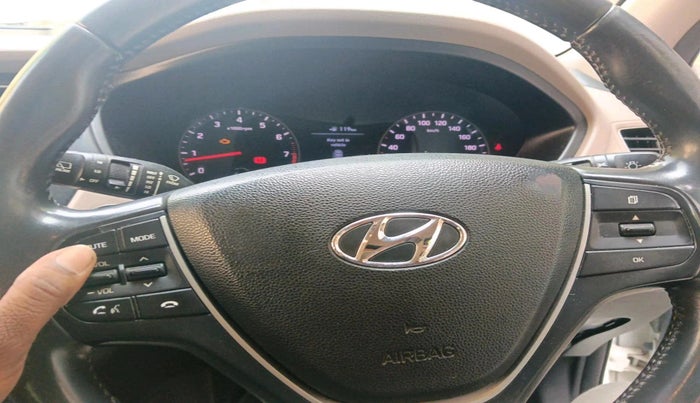 2018 Hyundai Elite i20 ASTA 1.2 (O), Petrol, Manual, 1,16,351 km, interior