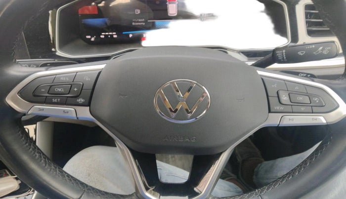 2023 Volkswagen VIRTUS TOPLINE TSI 1.0 AT, Petrol, Automatic, 37,098 km, interior