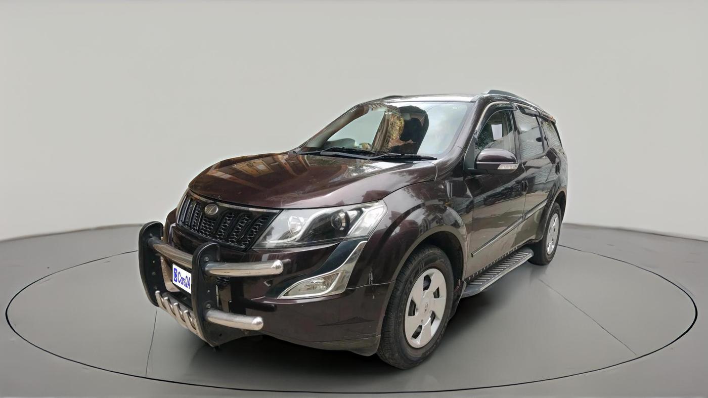 2016 Mahindra XUV500 W4, Diesel, Manual, 1,11,245 km, exterior