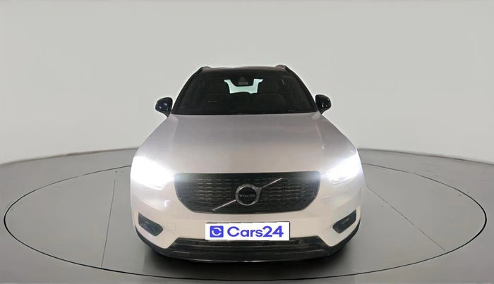 2018 Volvo XC 40 D4 R DESIGN, Diesel, Automatic, 94,017 km, exterior