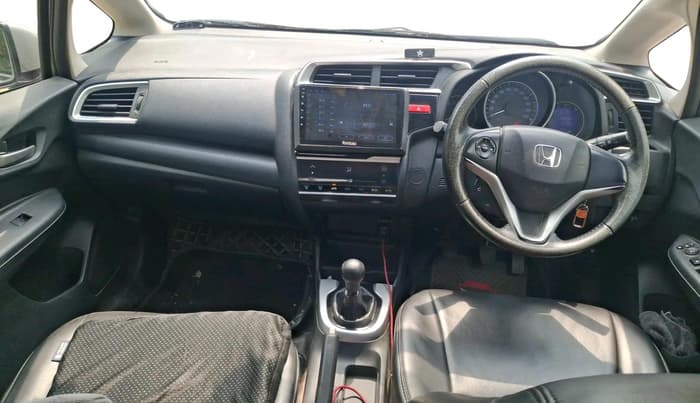2016 Honda Jazz 1.2L I-VTEC VX, Petrol, Manual, 1,25,939 km, interior