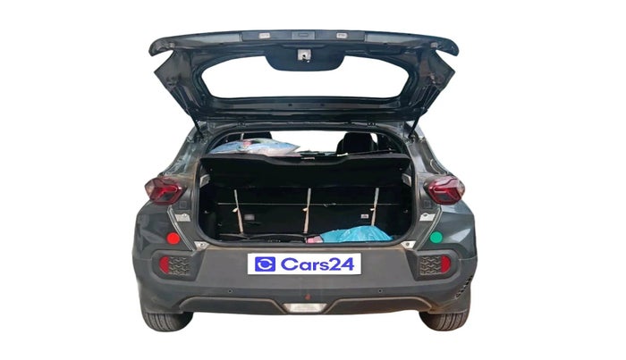 2022 Tata PUNCH PURE MT, Petrol, Manual, 54,662 km, exterior