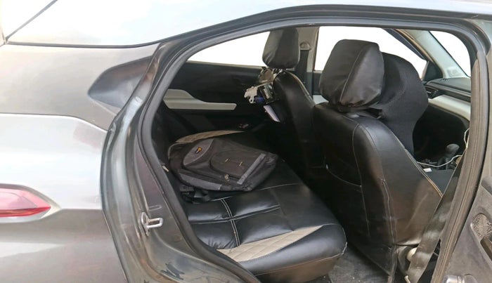 2022 Tata PUNCH PURE MT, Petrol, Manual, 54,662 km, interior