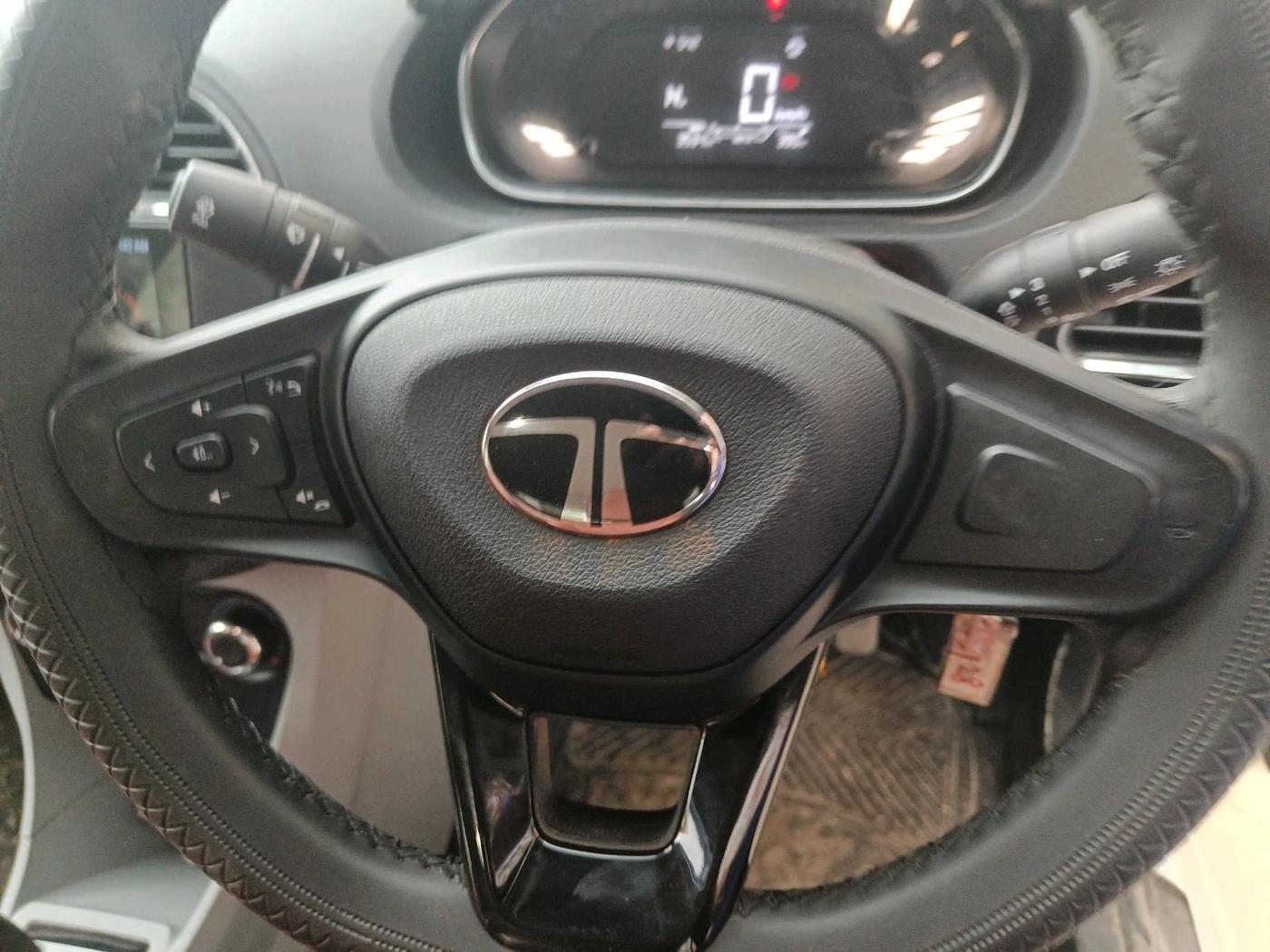 2024 Tata Tiago XTA PETROL, Petrol, Automatic, 3,534 km, interior