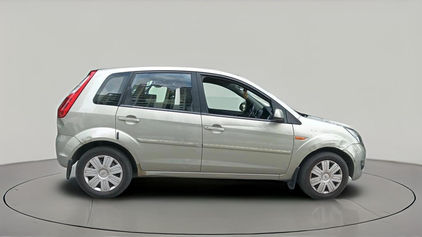 2011 Ford Figo TITANIUM 1.2 PETROL, Petrol, Manual, 48,801 km, exterior