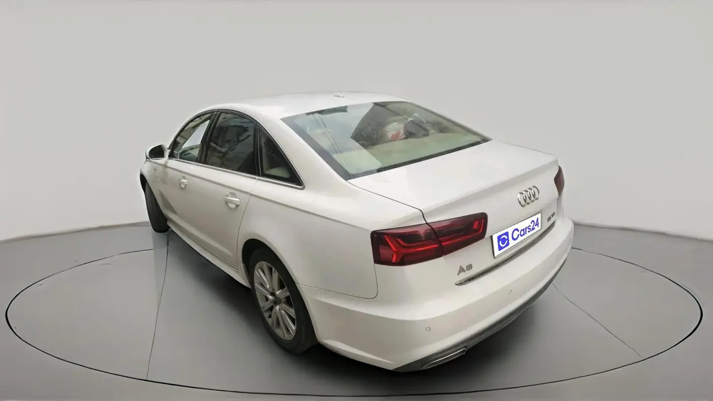 2015 Audi A6 35 TDI S LINE, Diesel, Automatic, 1,66,814 km, exterior