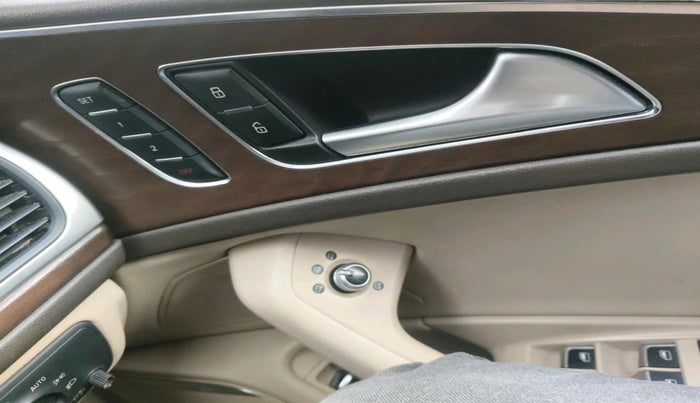 2015 Audi A6 35 TDI S LINE, Diesel, Automatic, 1,66,814 km, interior