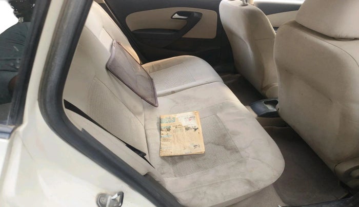 2012 Volkswagen Polo COMFORTLINE 1.2L, Diesel, Manual, 1,65,083 km, interior