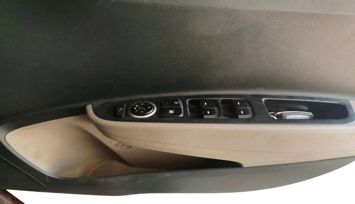 2015 Hyundai Grand i10 ASTA 1.2 KAPPA VTVT, Petrol, Manual, 1,30,900 km, interior