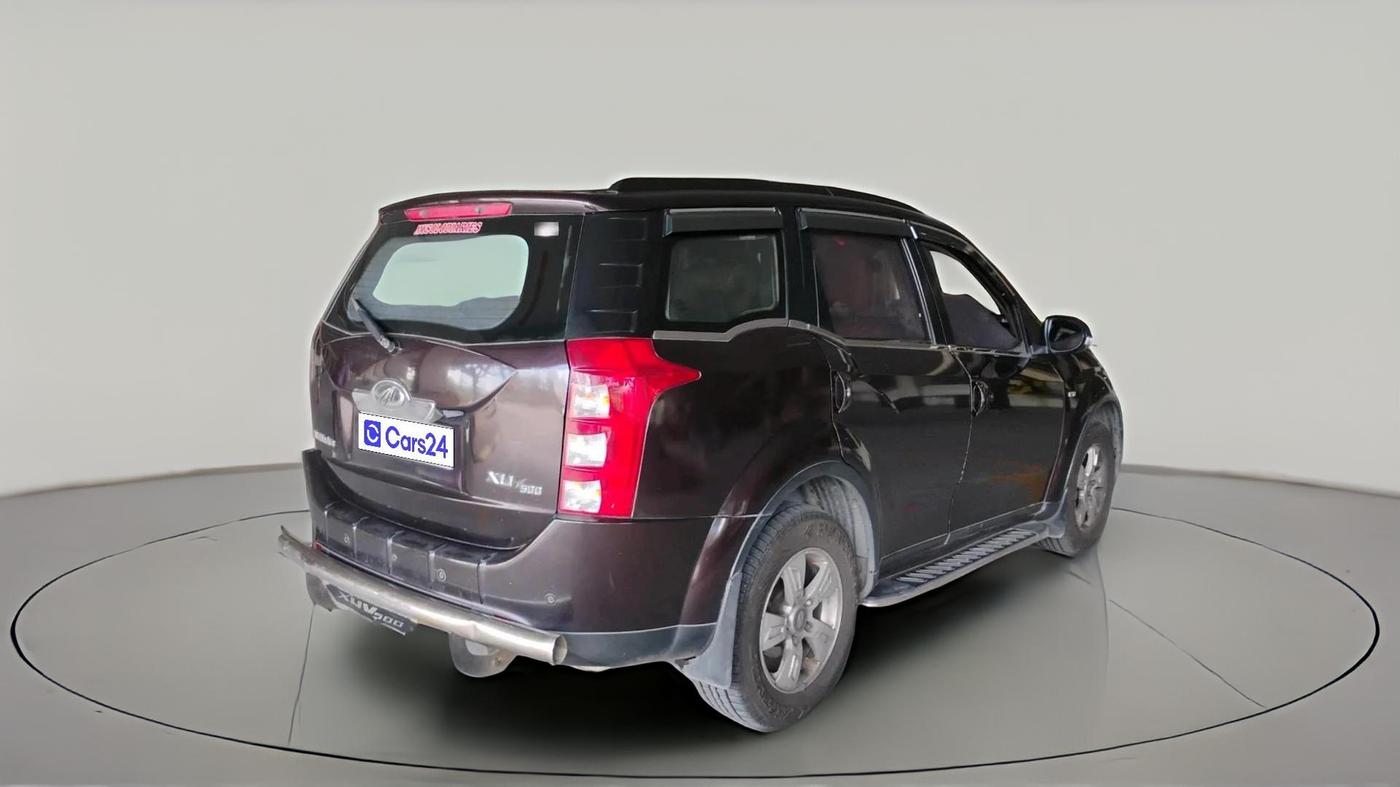 2012 Mahindra XUV500 W8, Diesel, Manual, 2,61,748 km, exterior