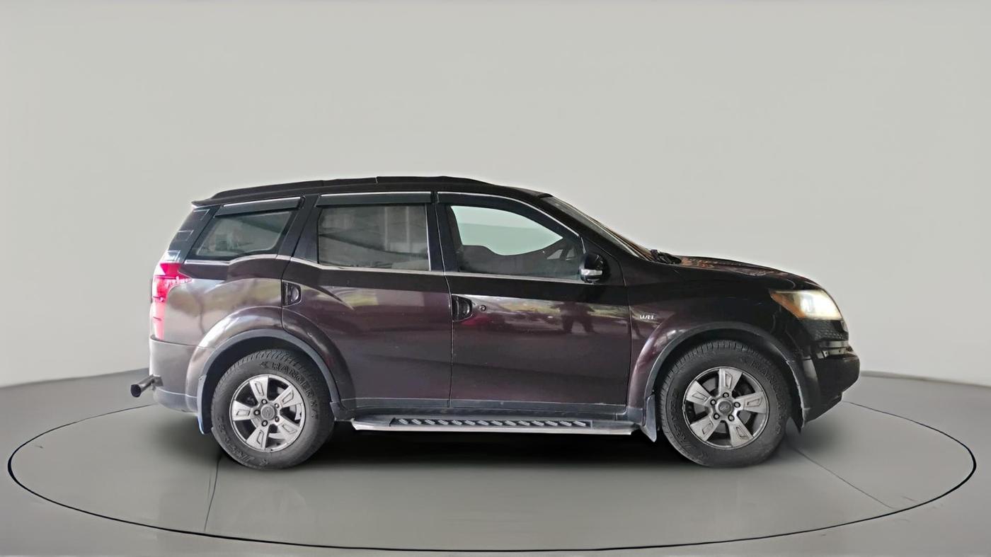 2012 Mahindra XUV500 W8, Diesel, Manual, 2,61,748 km, exterior