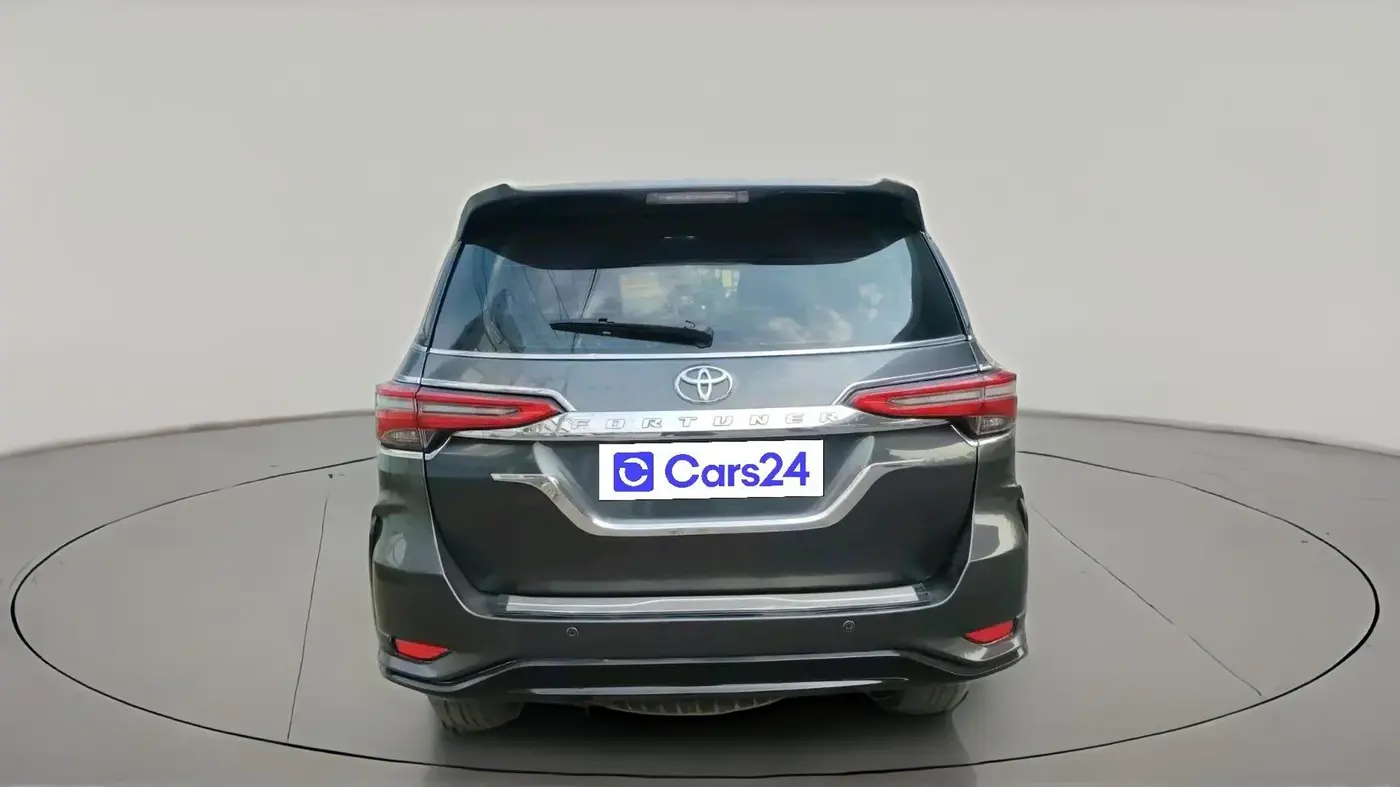 2018 Toyota Fortuner 2.8 4X2 MT, Diesel, Manual, 1,20,013 km, exterior