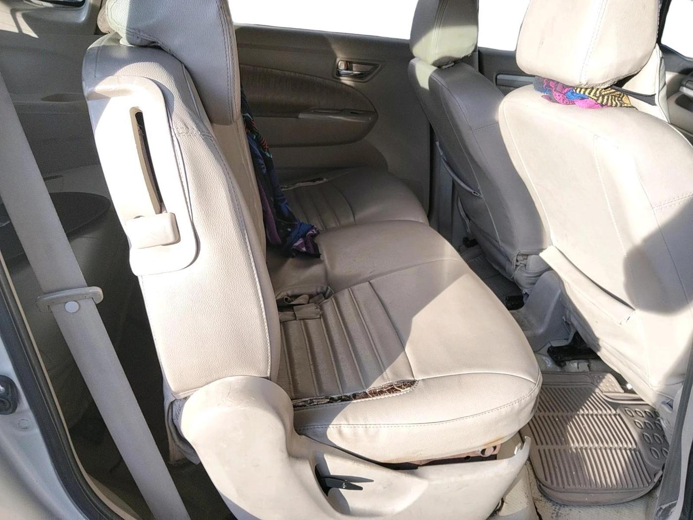 2014 Maruti Ertiga ZDI, Diesel, Manual, 1,54,000 km, interior