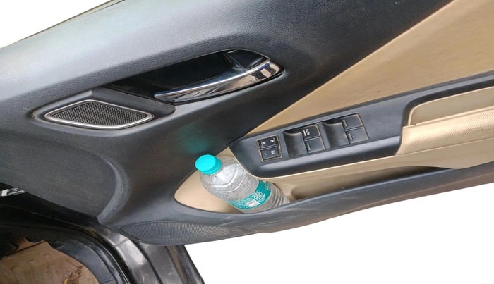 2019 Honda City 1.5L I-VTEC V MT, Petrol, Manual, 35,923 km, interior