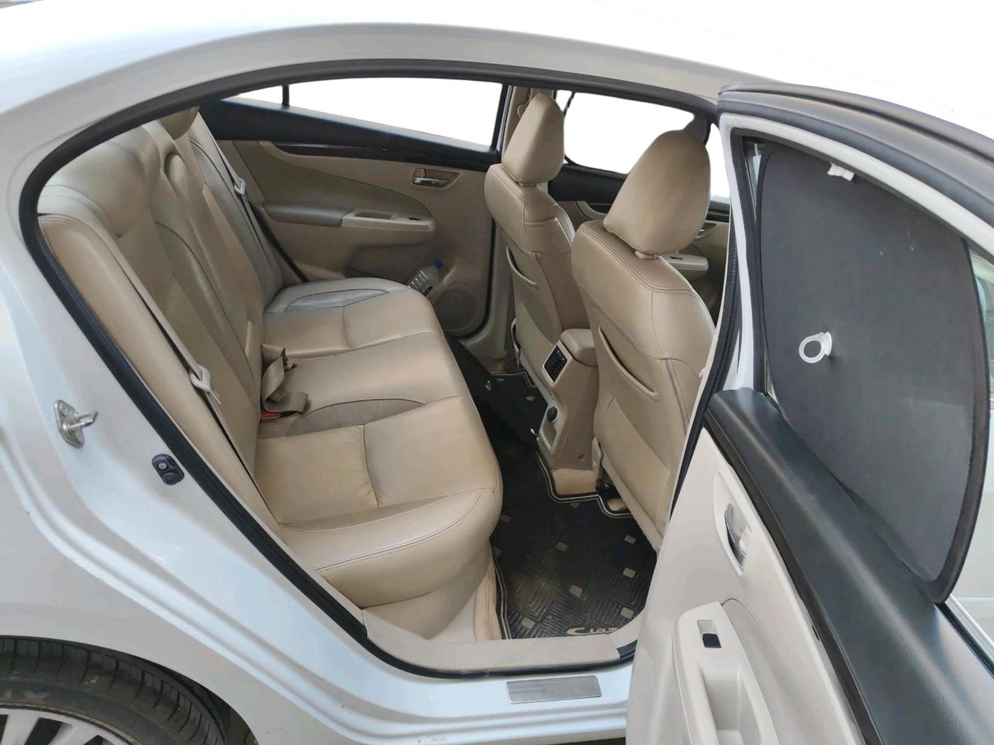 2015 Maruti Ciaz ZXI+, Petrol, Manual, 1,01,083 km, interior