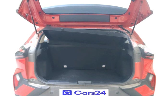 2024 Tata NEXON SMART+ SUNROOF 1.2 PETROL, Petrol, Manual, 7,582 km, exterior
