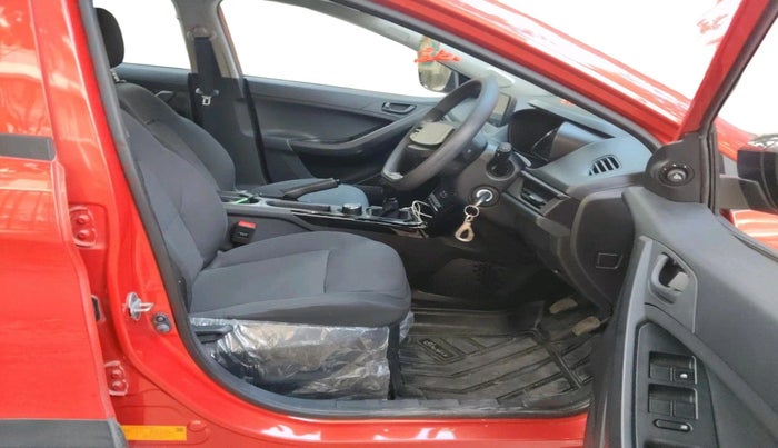 2024 Tata NEXON SMART+ SUNROOF 1.2 PETROL, Petrol, Manual, 7,582 km, interior