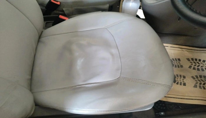 2012 Hyundai i10 MAGNA 1.1 LPG, Petrol, Manual, 96,192 km, interior