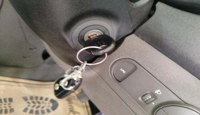 2012 Hyundai i10 MAGNA 1.1 LPG, Petrol, Manual, 96,192 km, interior