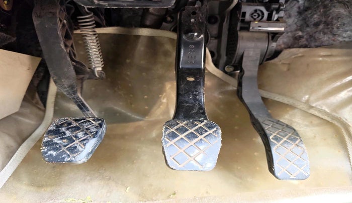 2011 Volkswagen Vento TRENDLINE 1.6, Petrol, Manual, 75,701 km, interior