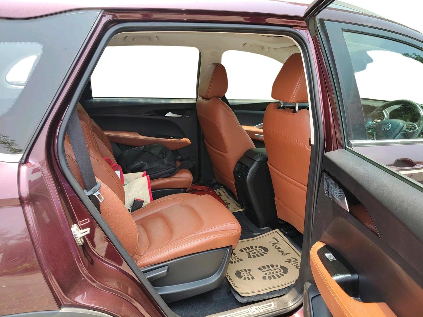 2021 MG HECTOR PLUS SHARP 2.0 DIESEL TURBO MT 6-STR, Diesel, Manual, 1,32,477 km, interior