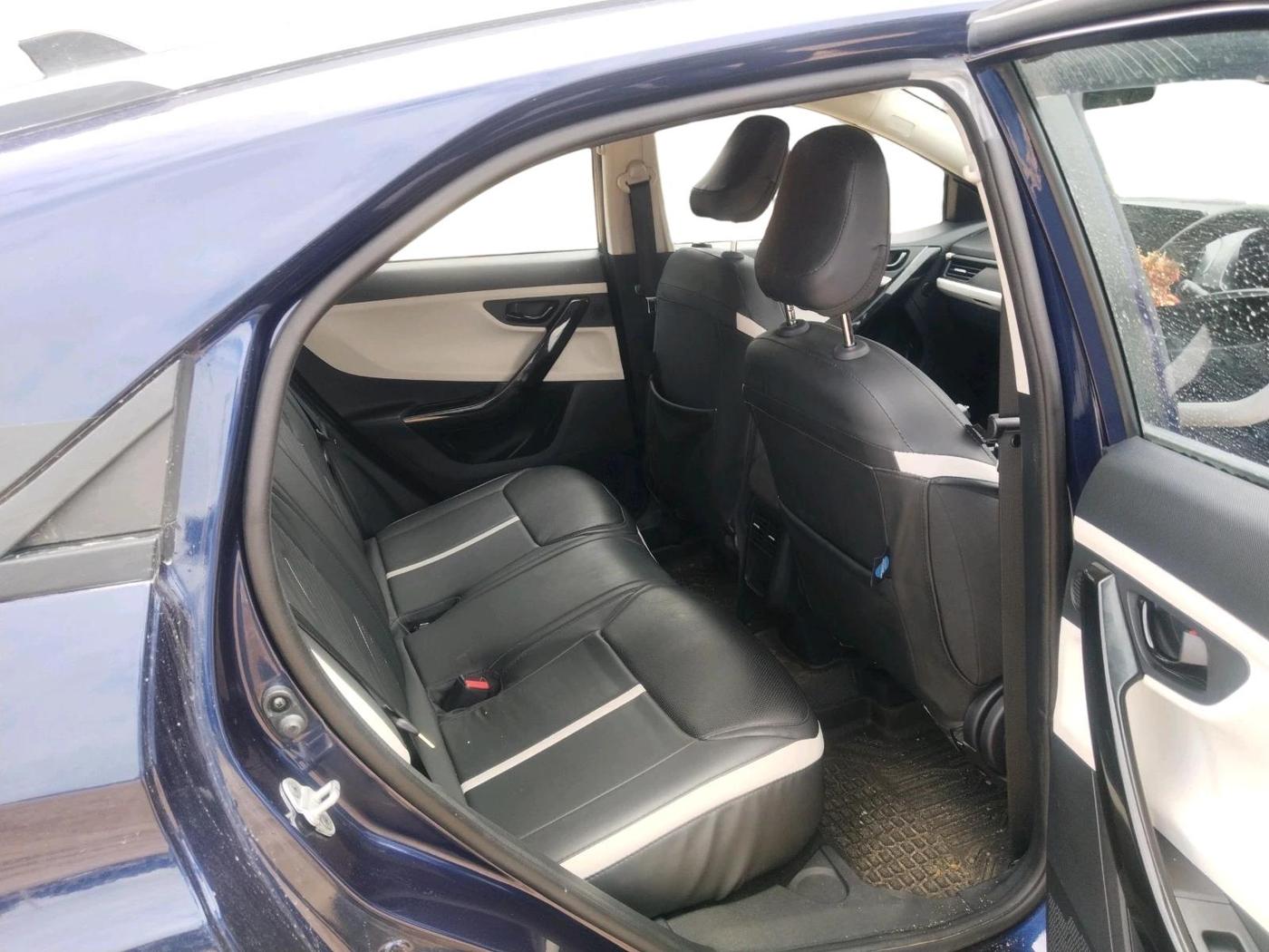 2025 Tata NEXON  Pure Plus 1.2 Petrol AMT, Petrol, Automatic, 2,300 km, interior