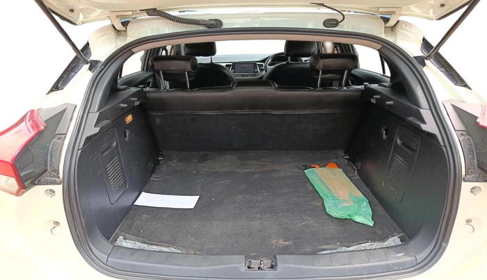 2020 Nissan Kicks XV 1.5, Petrol, Manual, 96,374 km, exterior