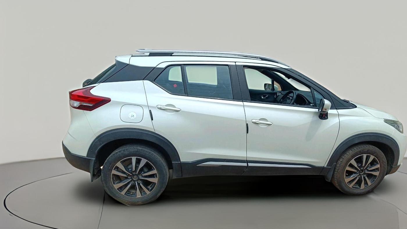 2020 Nissan Kicks XV 1.5, Petrol, Manual, 96,374 km, exterior