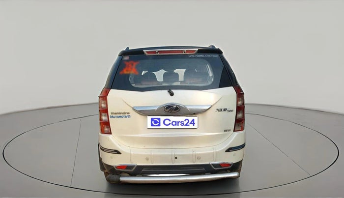 2017 Mahindra XUV500 W6, Diesel, Manual, 1,81,904 km, exterior