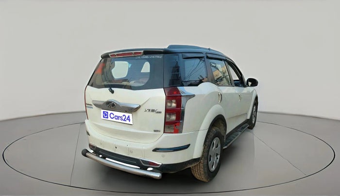 2017 Mahindra XUV500 W6, Diesel, Manual, 1,81,904 km, exterior