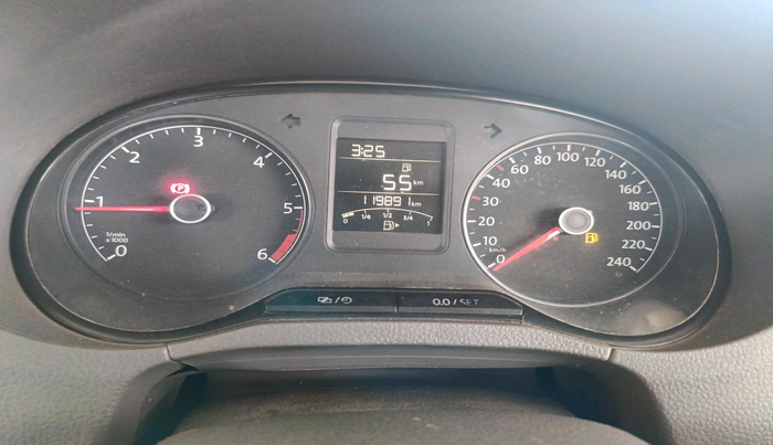2015 Volkswagen Vento HIGHLINE DIESEL 1.5, Diesel, Manual, 1,19,891 km, interior