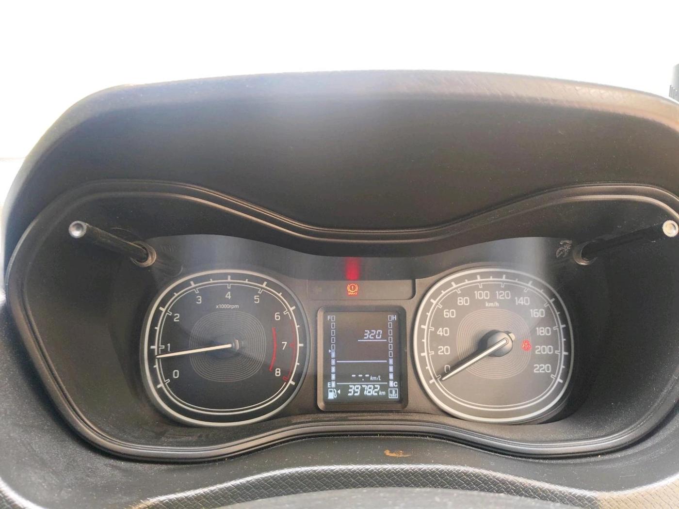 2022 Maruti Vitara Brezza VXI, Petrol, Manual, 39,782 km, interior