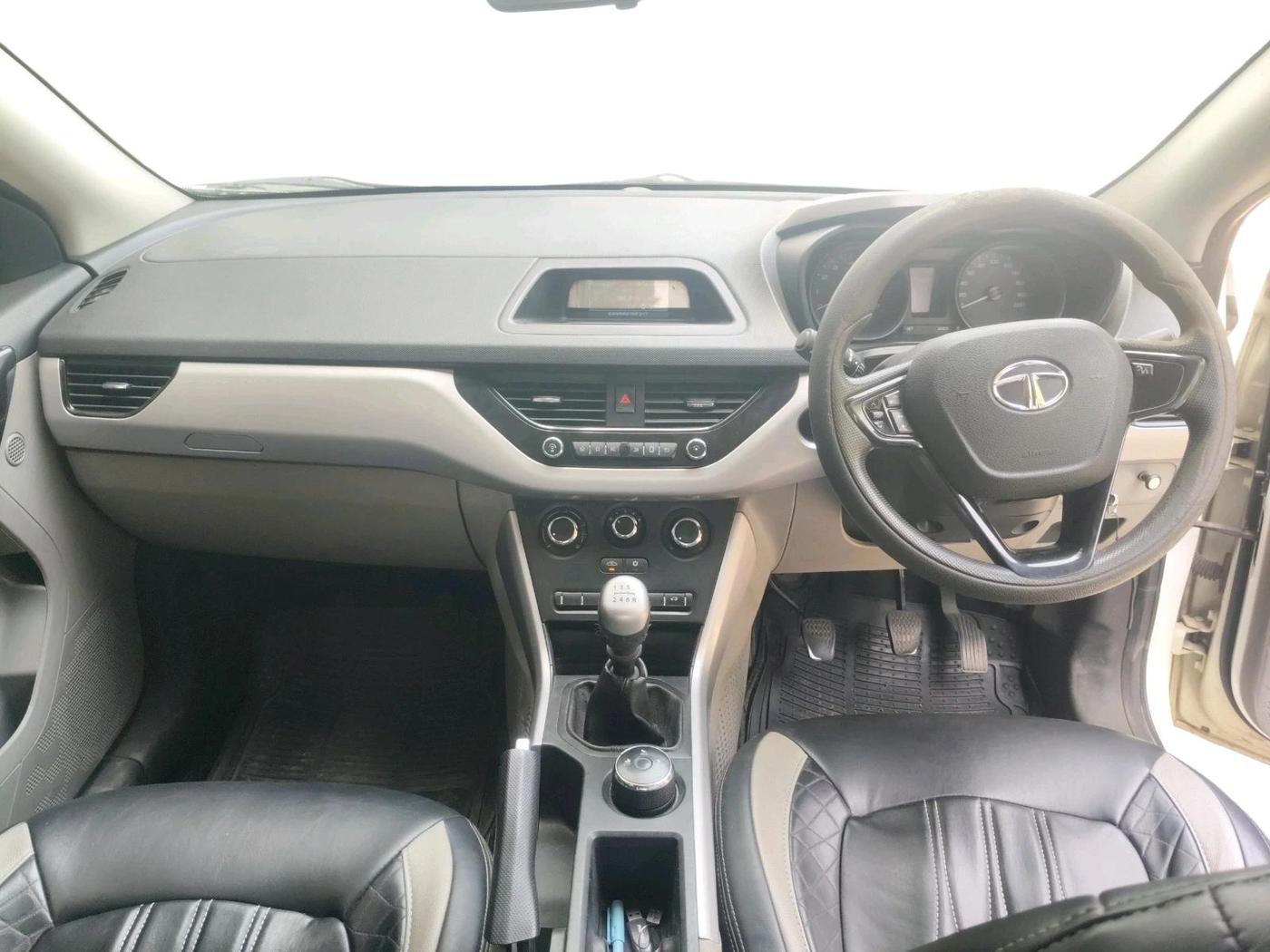 2019 Tata NEXON XM DIESEL, Diesel, Manual, 1,18,902 km, interior