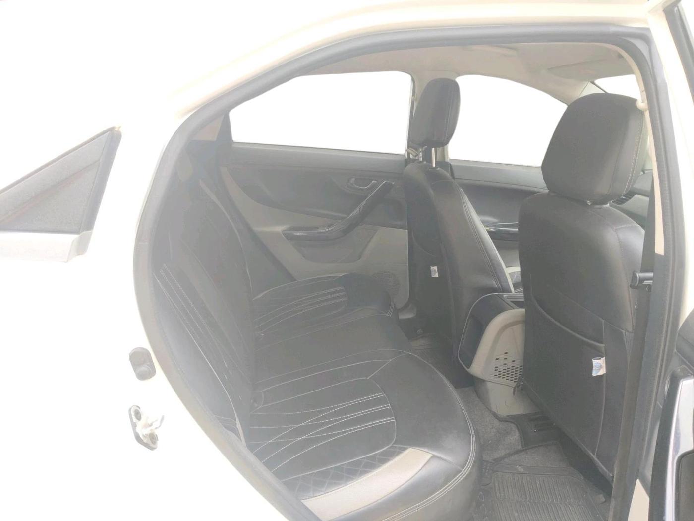 2019 Tata NEXON XM DIESEL, Diesel, Manual, 1,18,902 km, interior