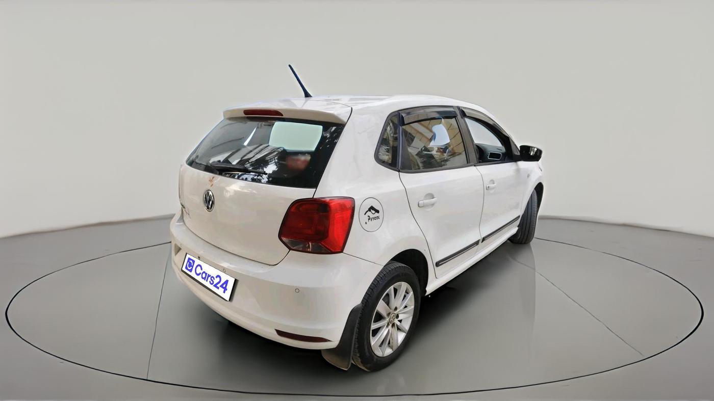 2015 Volkswagen Polo HIGHLINE1.2L, Petrol, Manual, 91,743 km, exterior