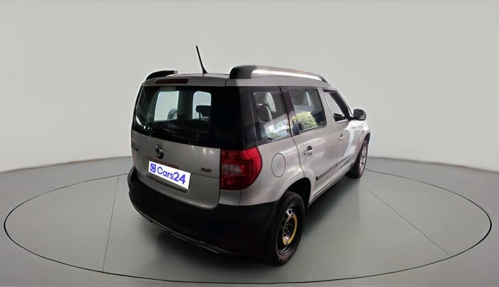 2011 Skoda Yeti AMBITION 2.0 TDI CR 4X4, Diesel, Manual, 1,14,060 km, exterior