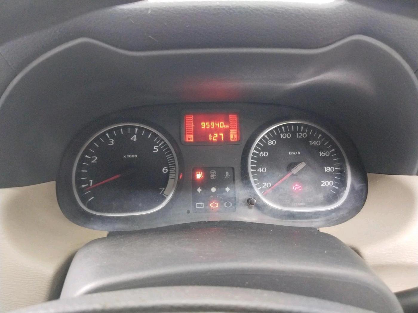 2012 Renault Duster 110 PS RXZ DIESEL, Diesel, Manual, 95,940 km, interior