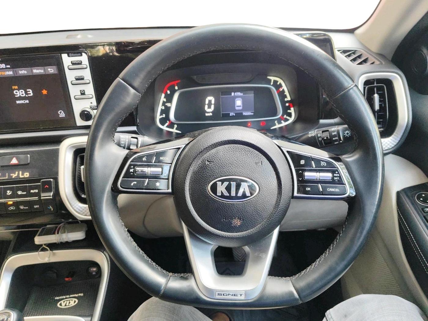 2020 KIA SONET HTX 1.5, Diesel, Manual, 76,220 km, interior