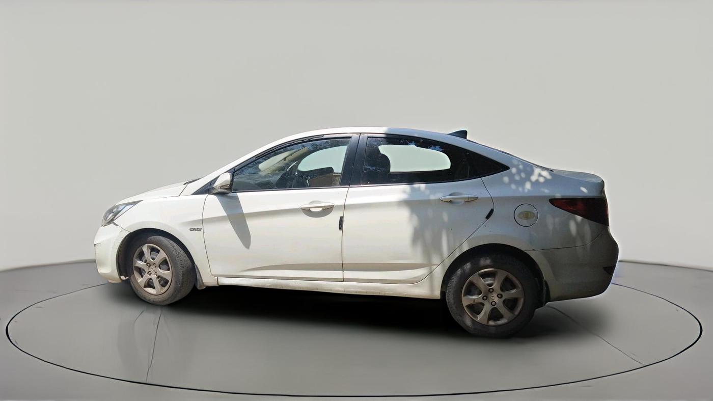 2011 Hyundai Verna FLUIDIC 1.6 CRDI EX, Diesel, Manual, 1,93,106 km, exterior