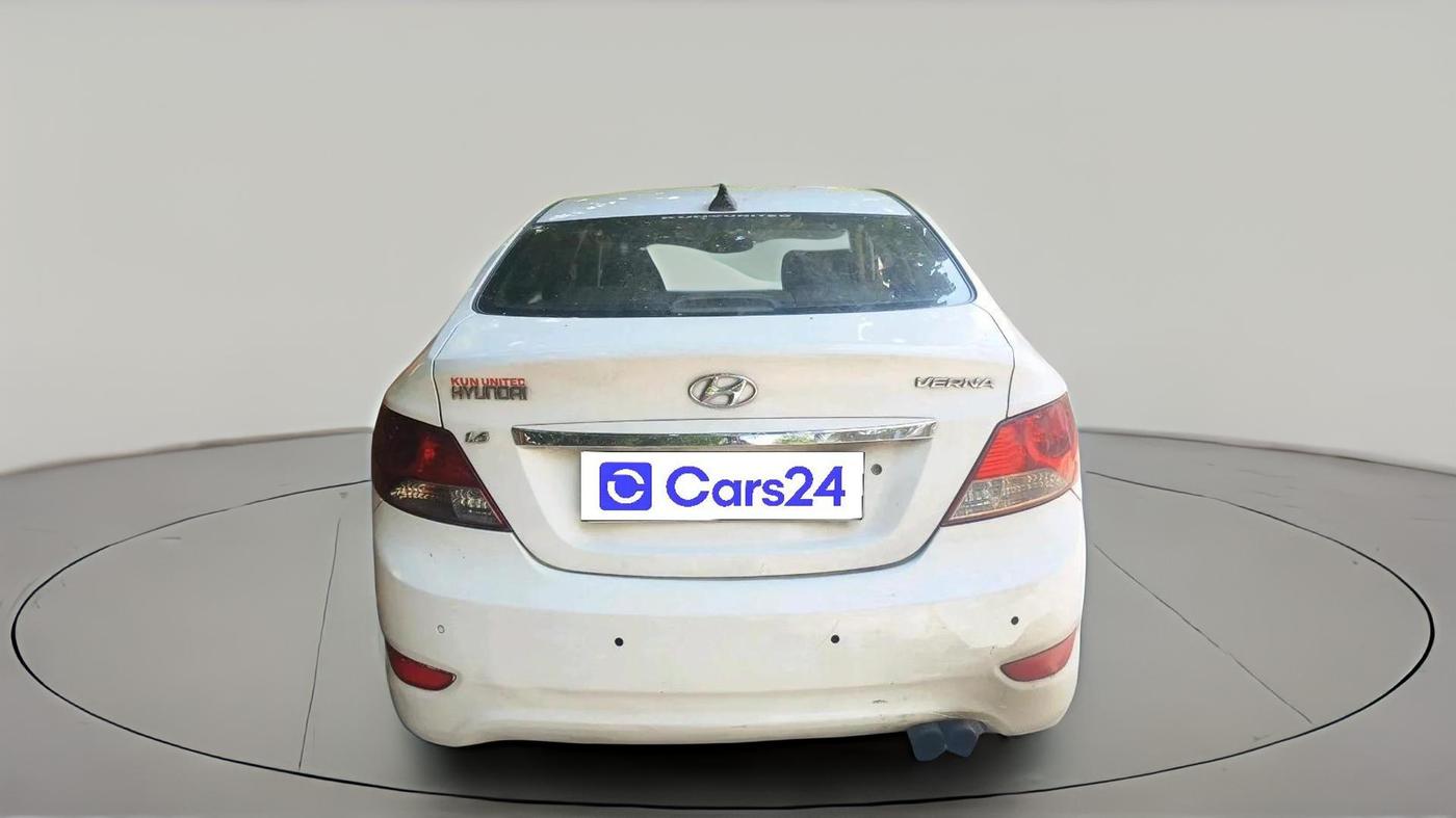 2011 Hyundai Verna FLUIDIC 1.6 CRDI EX, Diesel, Manual, 1,93,106 km, exterior